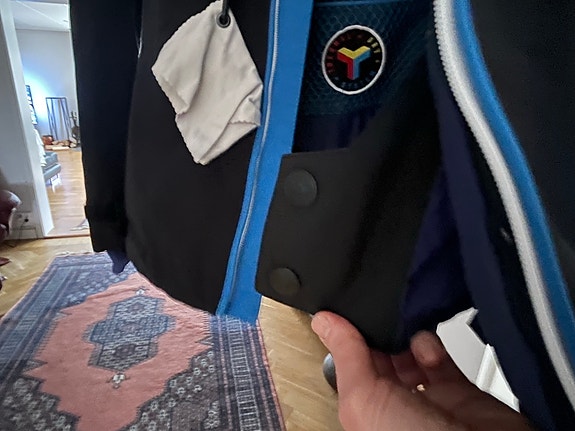 Product image 6 of 7