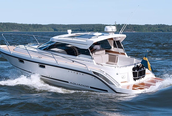 AQUADOR 30 HT | Hämtpris | 7995/m 2 of 12