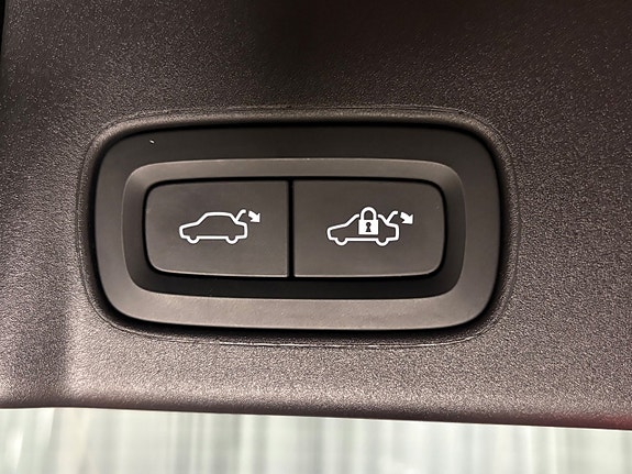 Volvo V90 22 of 23
