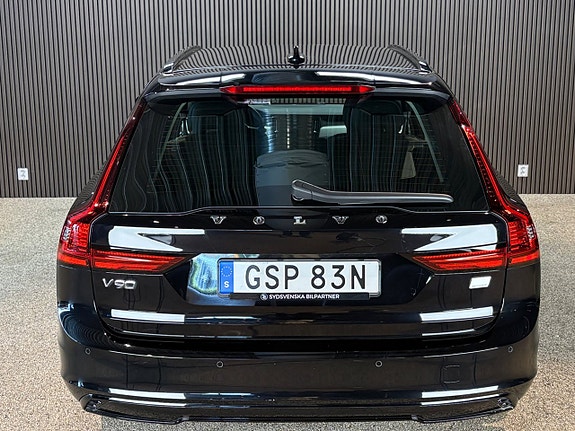 Volvo V90 5 of 16