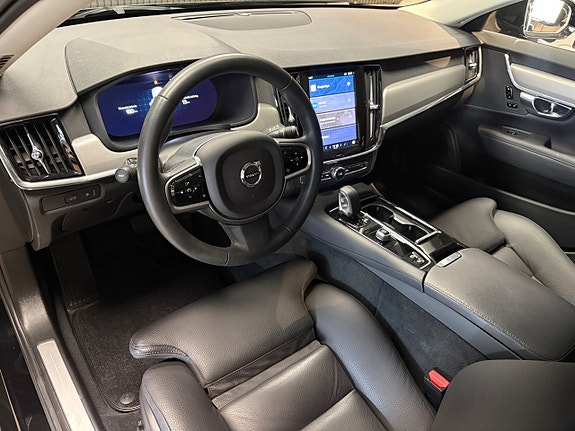 Volvo V90 7 of 16