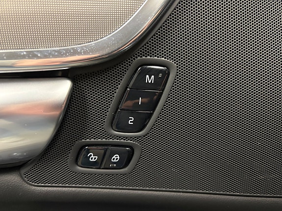 Volvo V90 10 of 23