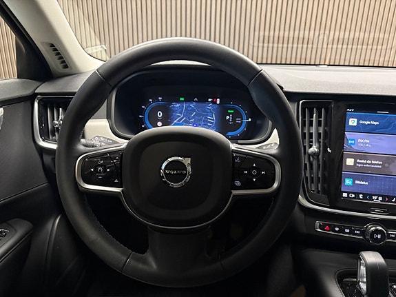 Volvo V90 11 of 16