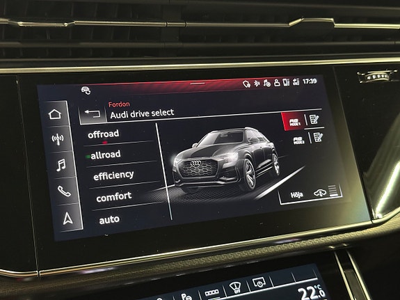 Audi RS Q8 25 of 27