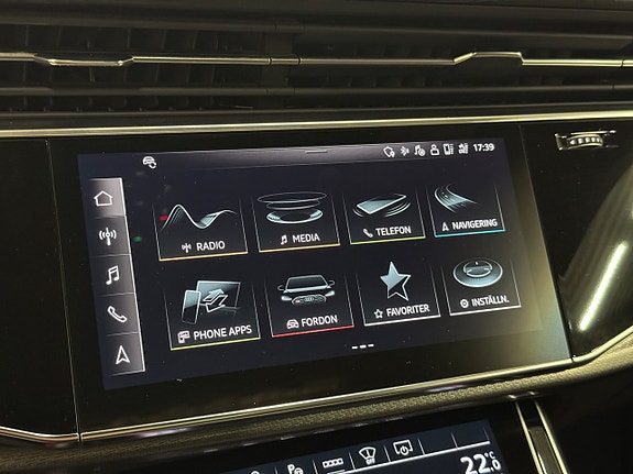 Audi RS Q8 26 of 27
