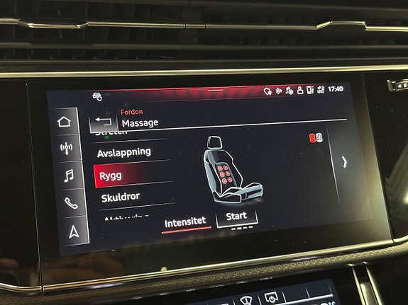 Audi RS Q8 24 of 27