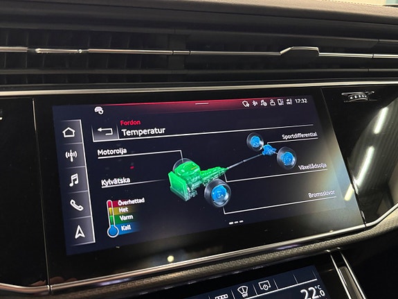 Audi RS Q8 23 of 27