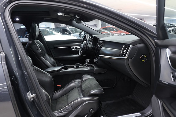 Volvo V90 15 of 25
