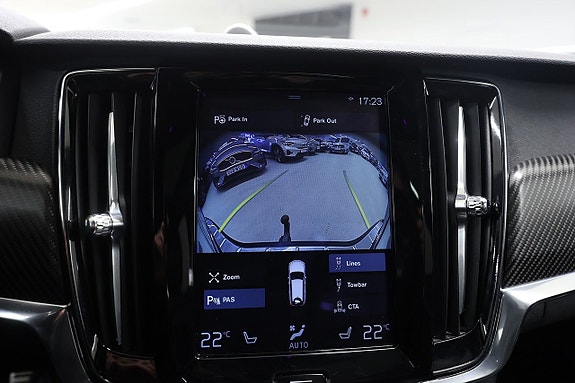 Volvo V90 22 of 25