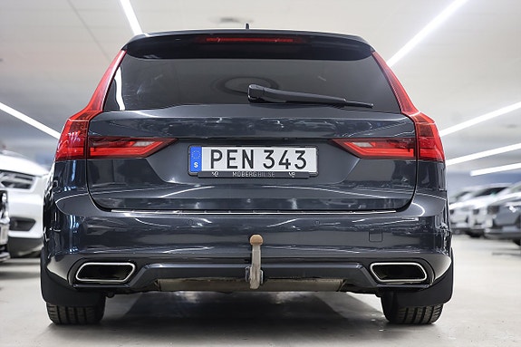 Volvo V90 8 of 25