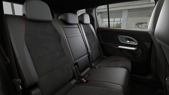 Mercedes-Benz GLB350 9 of 9