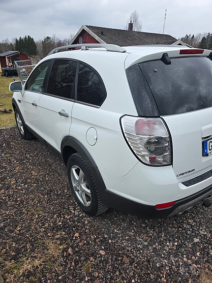 Chevrolet Captiva 3 of 5