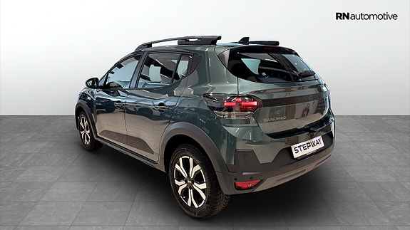 Dacia Sandero Stepway 3 of 5
