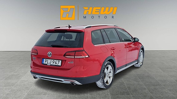 Volkswagen Golf Alltrack 4 of 15
