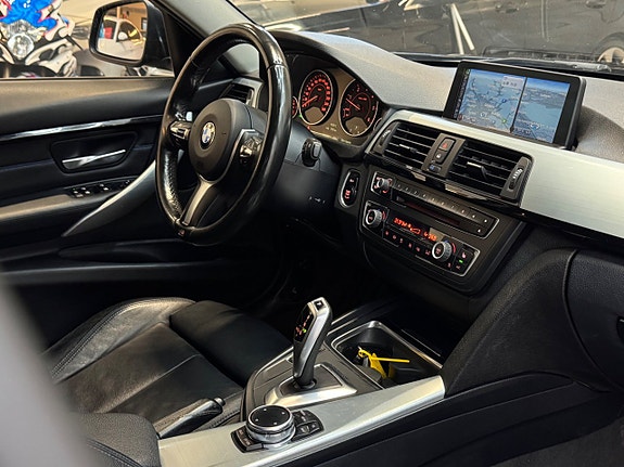 BMW 318d 18 of 24