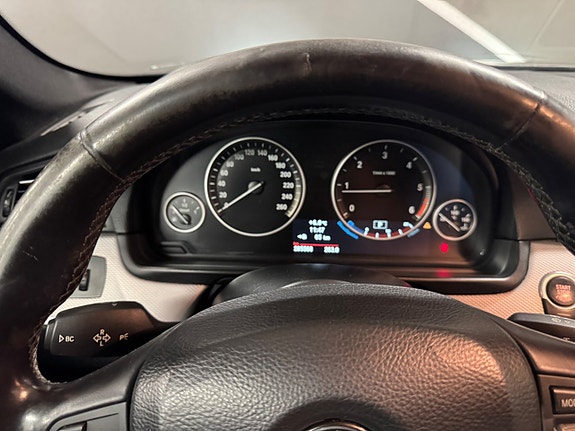 BMW 520d 14 of 21