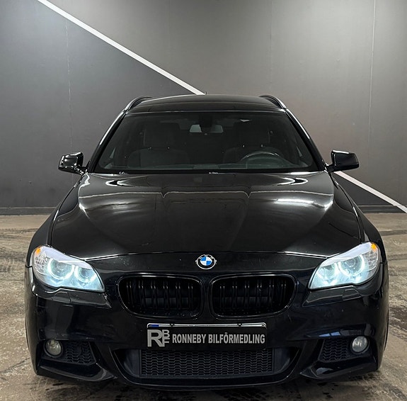 BMW 520d 2 of 21