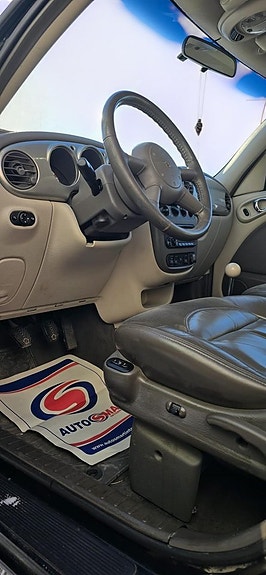 Chrysler PT Cruiser 10 of 13