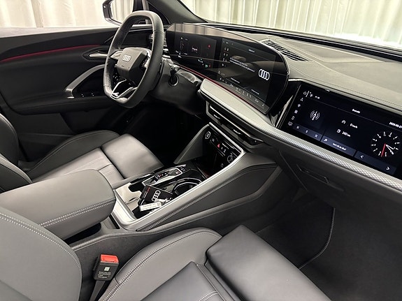 Audi Q5 4 of 5