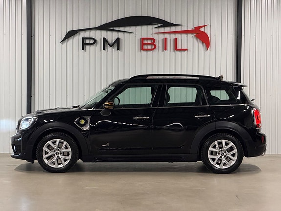 MINI Countryman Cooper SE 5 of 5