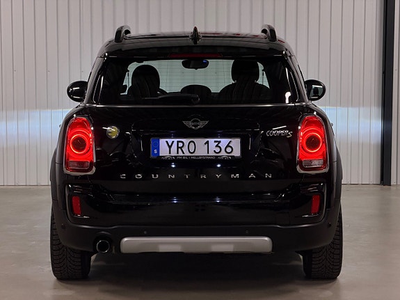 MINI Countryman Cooper SE 8 of 30