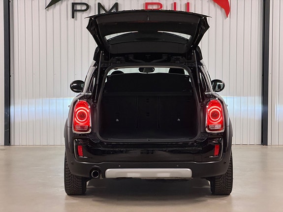 MINI Countryman Cooper SE 27 of 30