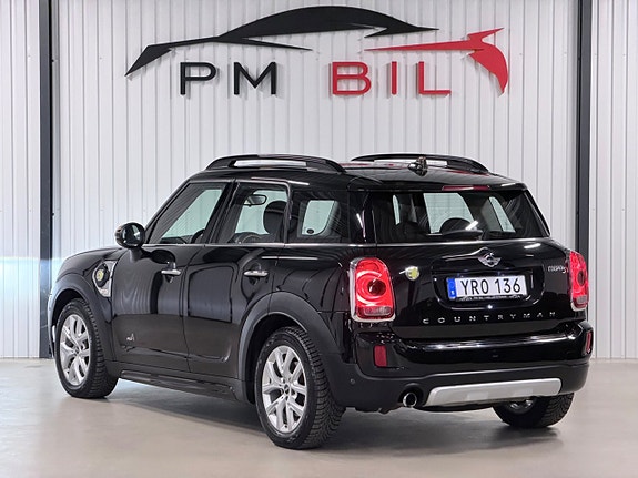 MINI Countryman Cooper SE 4 of 30