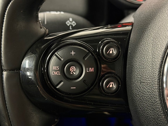 MINI Countryman Cooper SE 21 of 30