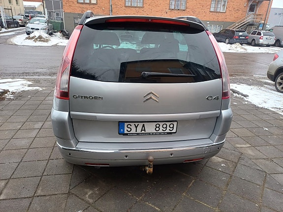 Citroen Grand C4 Picasso 4 of 5