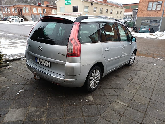 Citroen Grand C4 Picasso 3 of 5