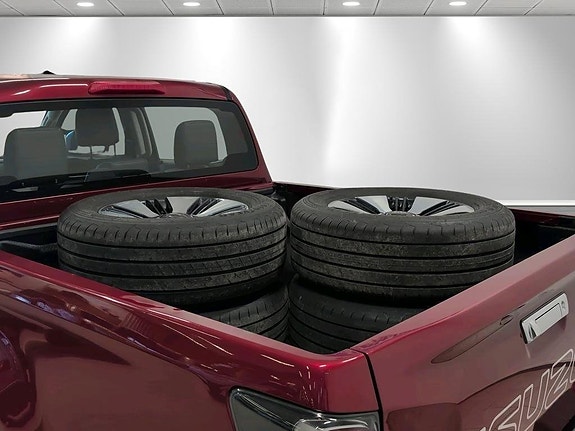 Isuzu D-max 10 of 10