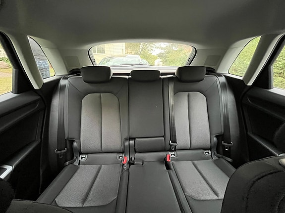 Audi Q3 7 of 8