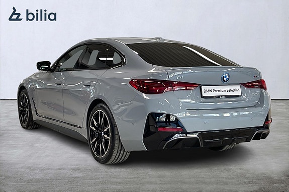 BMW i4 2 of 5