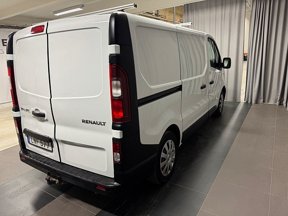 Renault Trafic 6 of 8