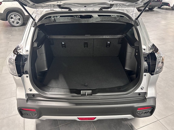 Suzuki S-Cross 14 of 14