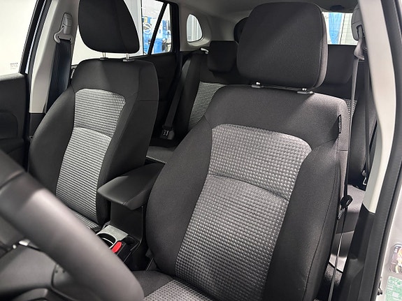 Suzuki S-Cross 6 of 14