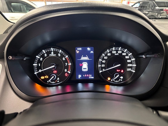 Suzuki S-Cross 9 of 14