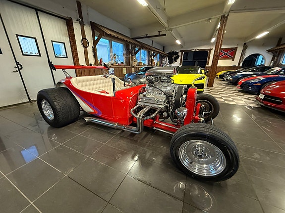 Ford Model T 11 of 24