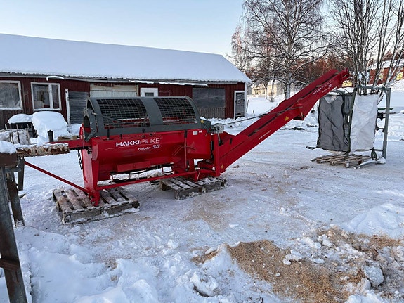 Hakki Pilke Falcon 35 Traktordriven Fint skick