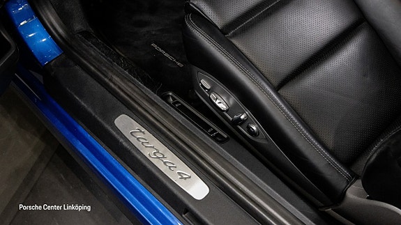 Porsche 911 Targa 4 20 of 23