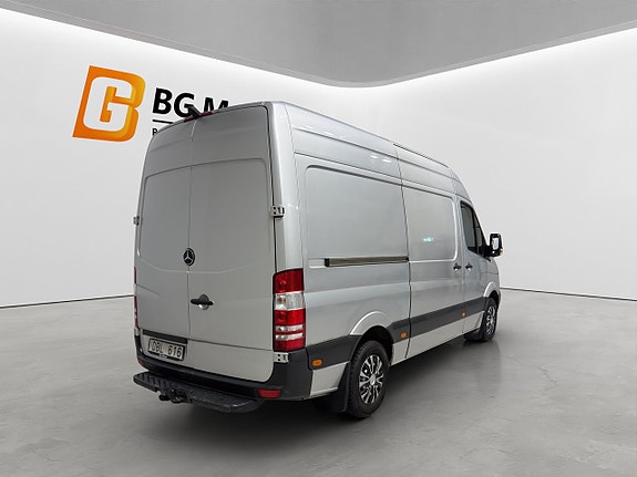 Mercedes-Benz Sprinter 316 4 of 5