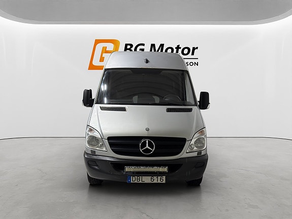 Mercedes-Benz Sprinter 316 2 of 5