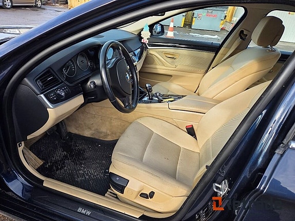 BMW 520d 5 of 5