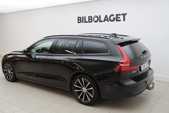 Volvo V60 3 of 5