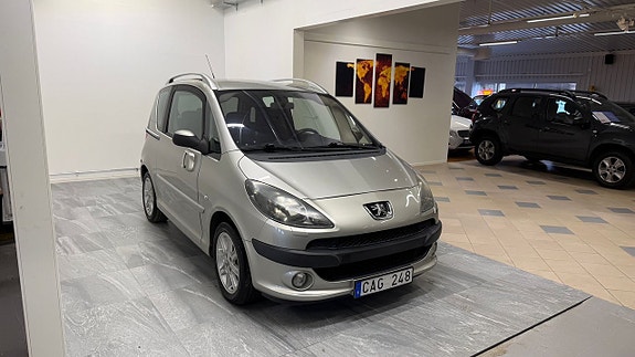 Peugeot 1007 4 of 5
