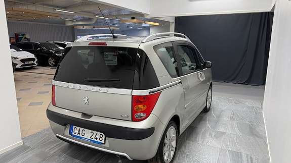 Peugeot 1007 6 of 10