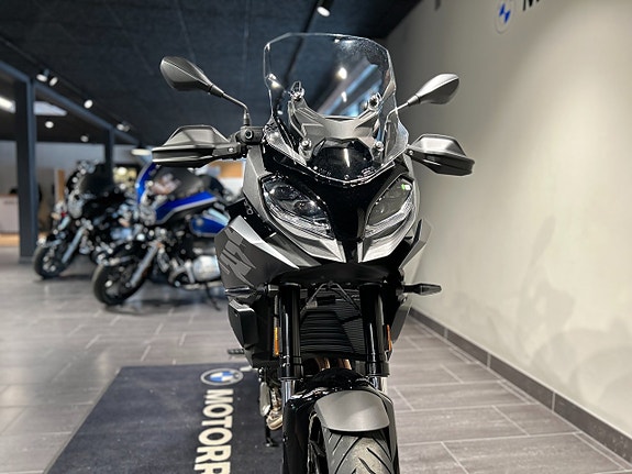 BMW F900XR/3,45% ränta/Nu:164900kr/Dynamic/Comfort 4 of 5