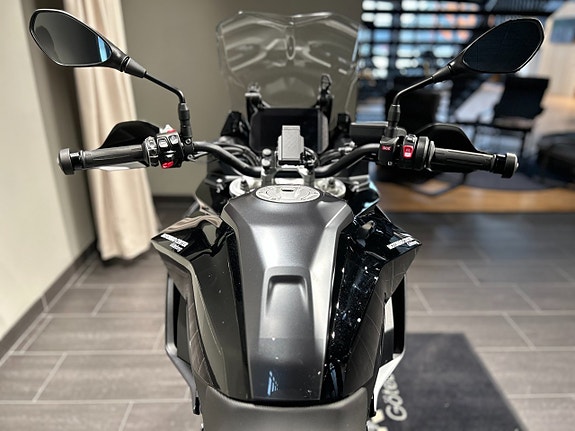 BMW F900XR / DEMO-Kampanj/SPARA: 23.095kr!/Ca 100 mil. 11 of 22