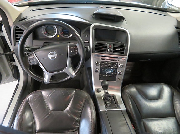 Volvo XC60 24 of 30