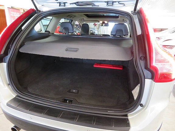 Volvo XC60 26 of 30